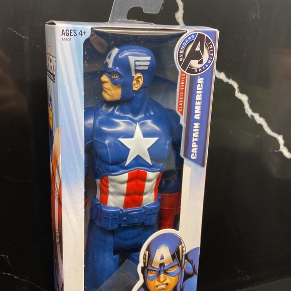Captain America Marvel Avengers toy Titan Hero Series Hasbro NWT - Picture 3 of 8
